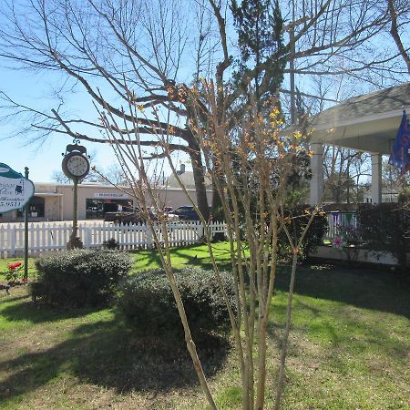 The Carriage House Bed & Breakfast Jefferson Exterior photo
