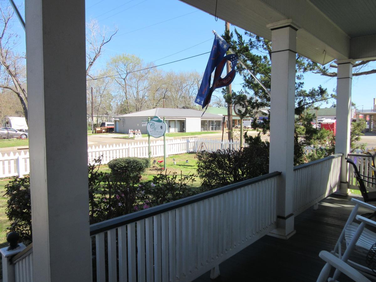 The Carriage House Bed & Breakfast Jefferson Exterior photo