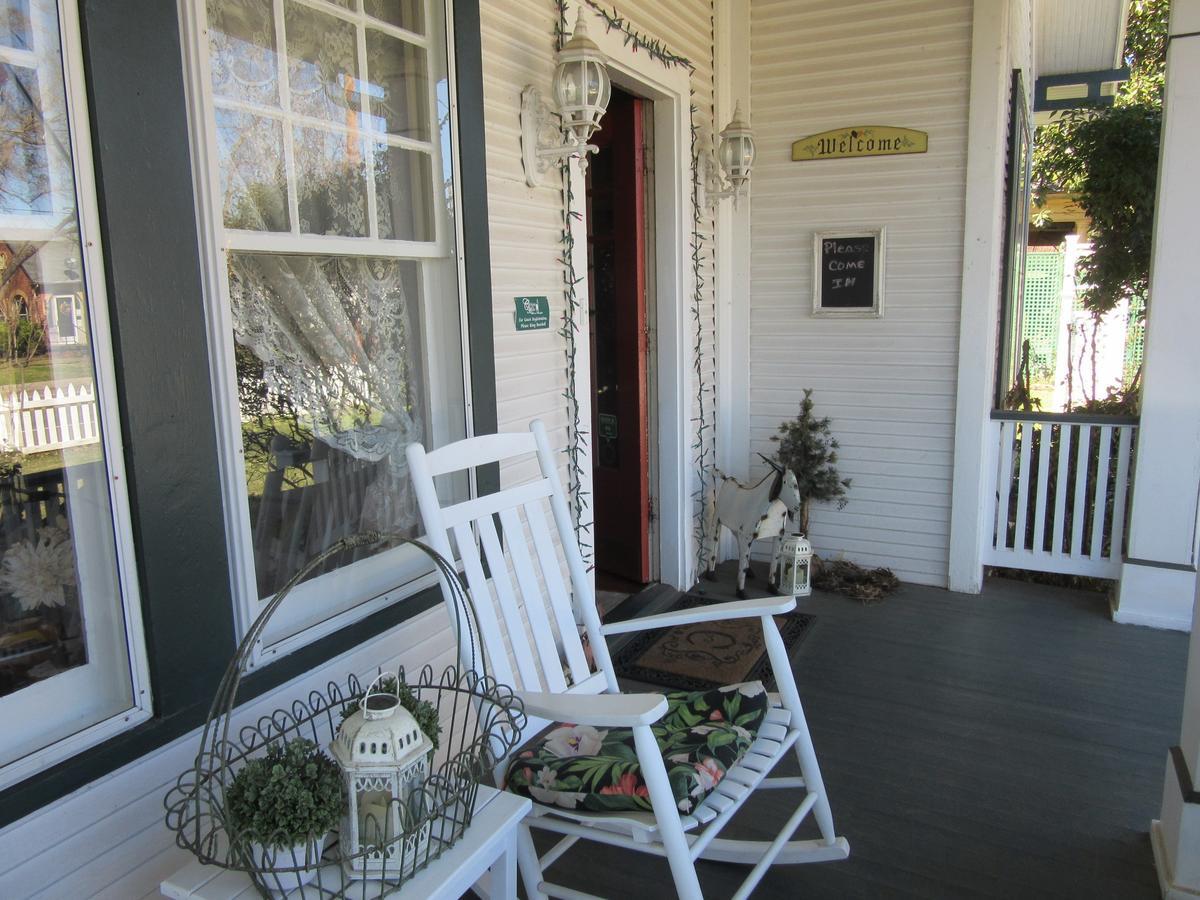 The Carriage House Bed & Breakfast Jefferson Exterior photo